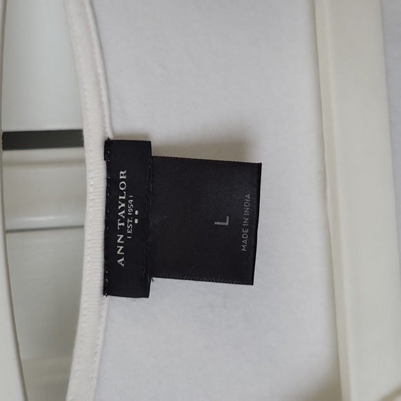 Ann Taylor top - Picture 2 of 5